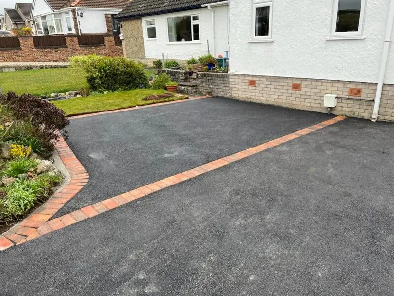 Tarmac Gallery